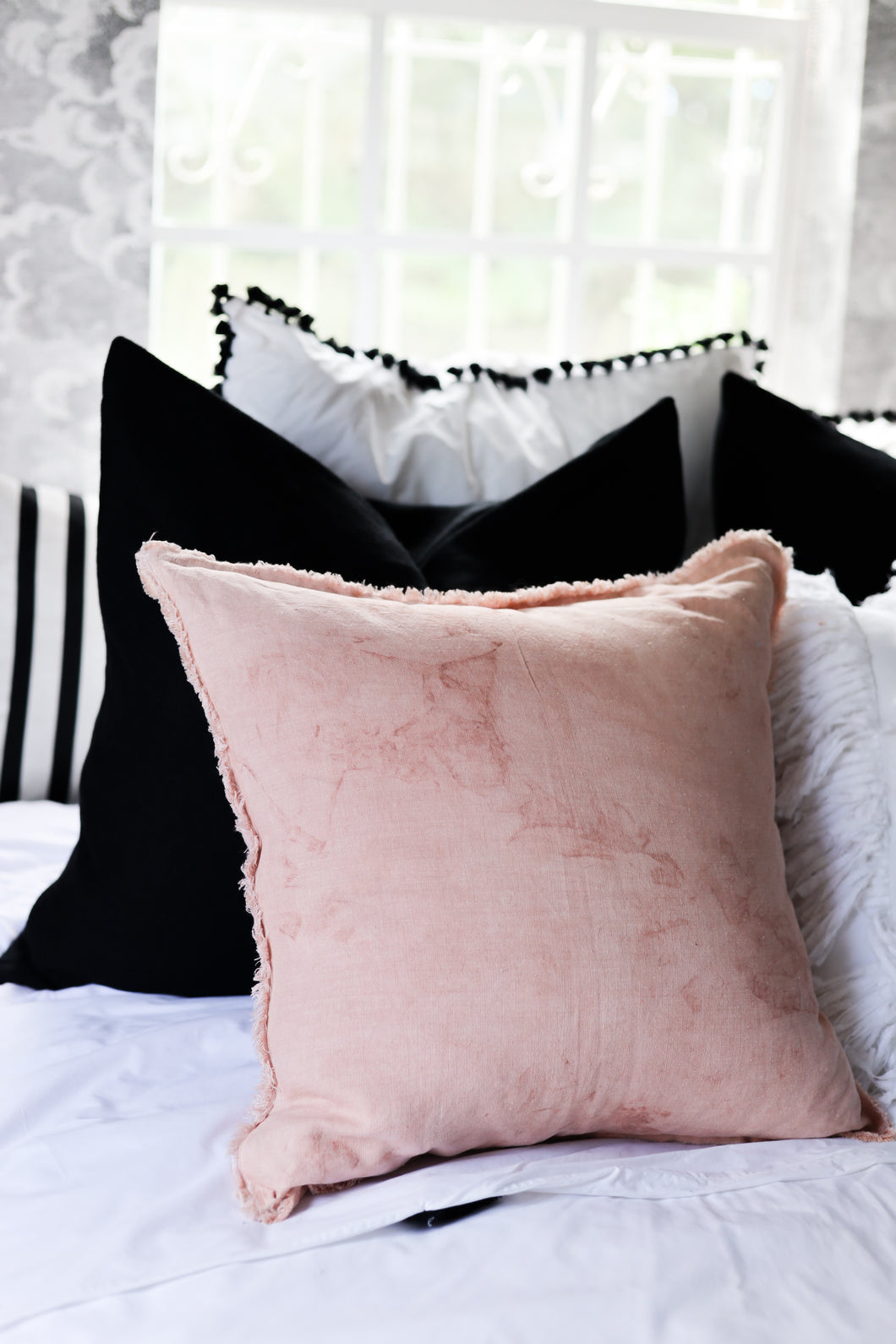 Naturally dyed Linen pillows